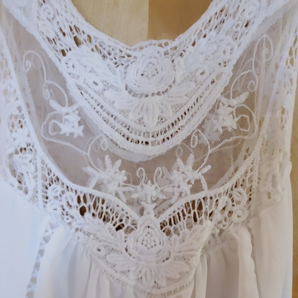 Clothes - Picture 2 of 2